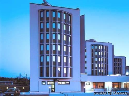 Classic Hotel Tulipano Terni Zewnętrze zdjęcie