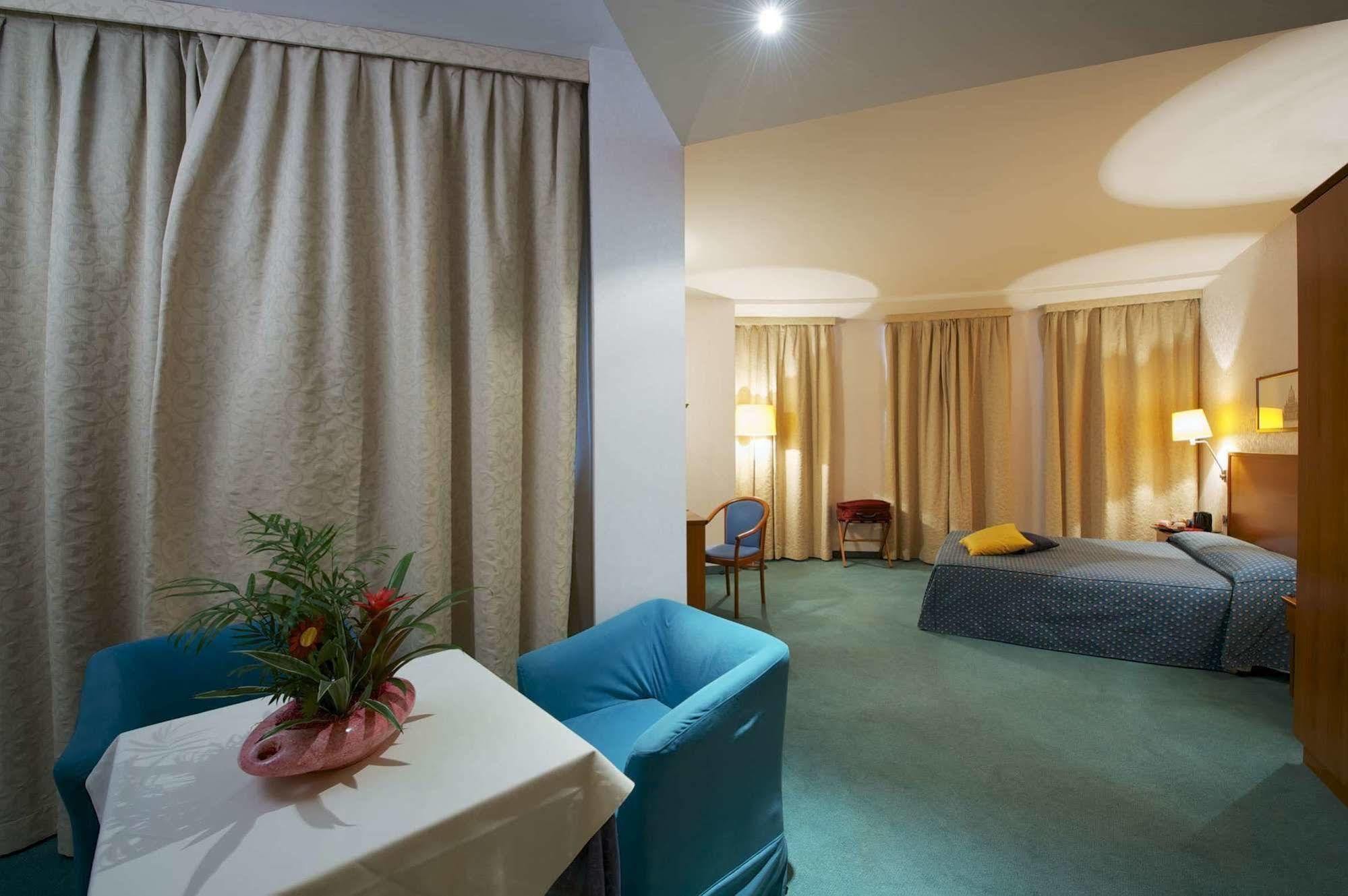 Classic Hotel Tulipano Terni Zewnętrze zdjęcie